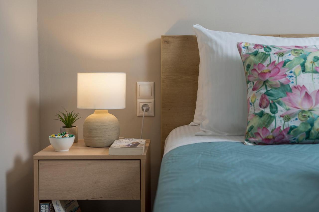 Floral Beach Apt With Lux Extras & Special Treats Kolymbari Buitenkant foto