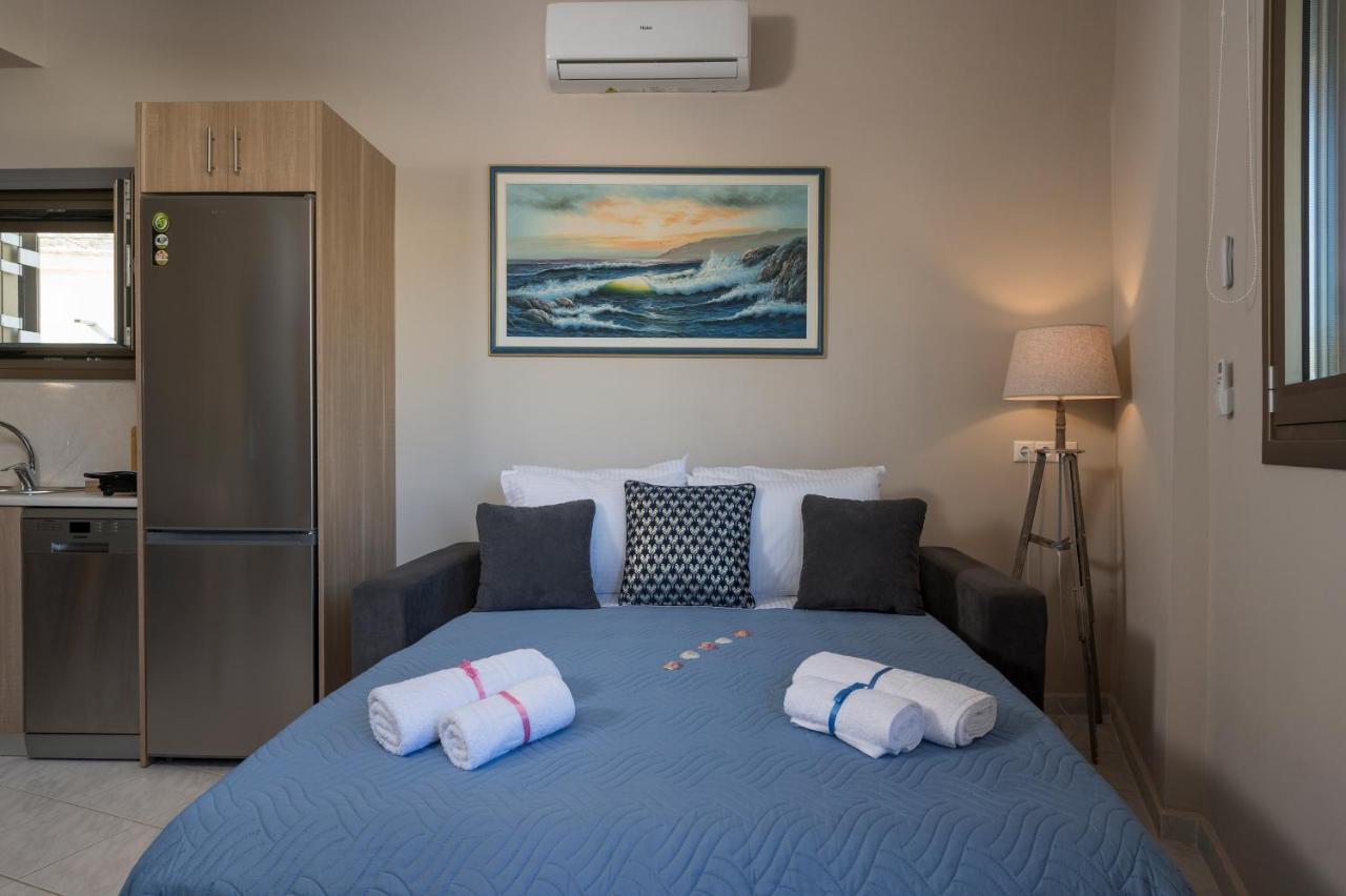 Floral Beach Apt With Lux Extras & Special Treats Kolymbari Buitenkant foto